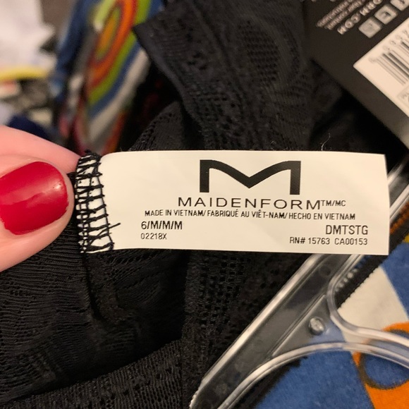 Maidenform Everyday Smooth Thong sz 6 - Picture 5 of 8